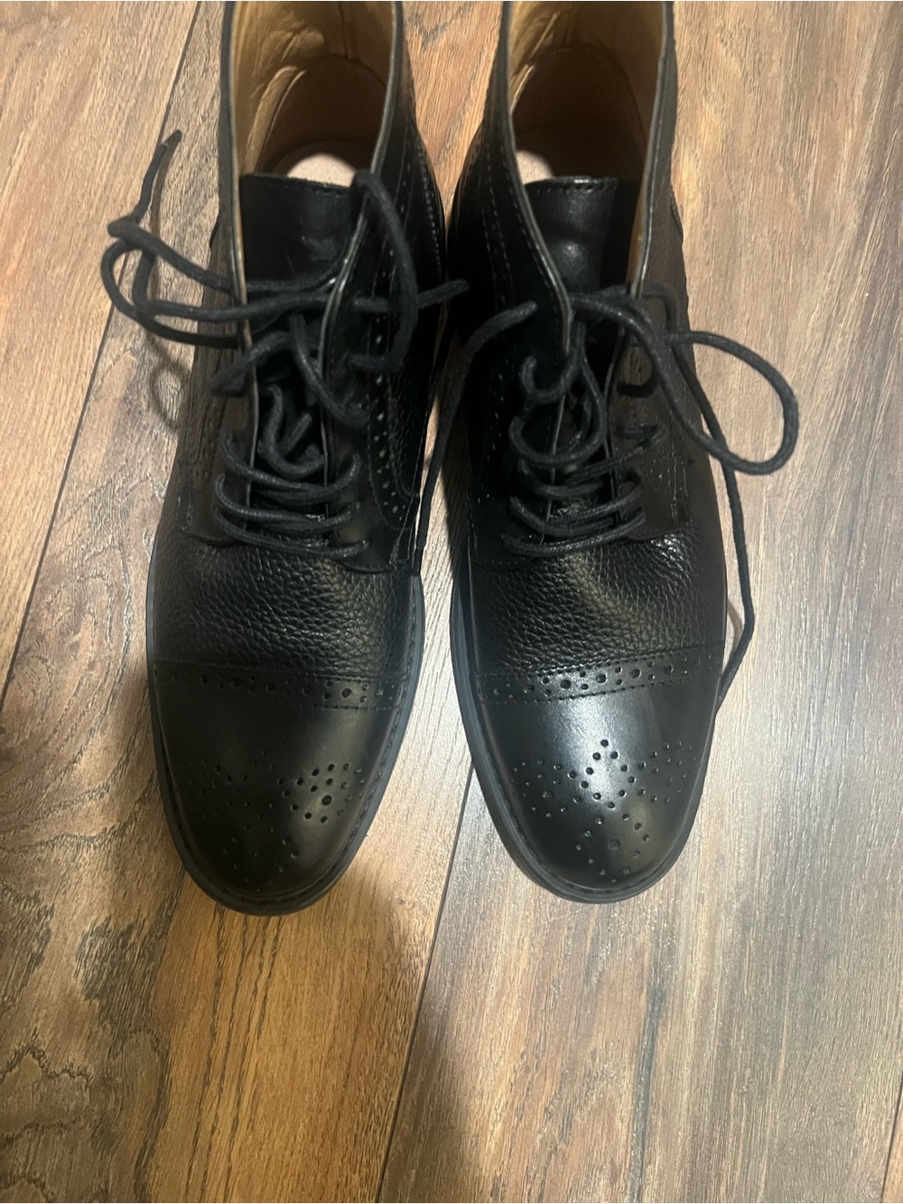 LA Milano Men's Black Leather Chukka Boots with Brogue Detailing size 9